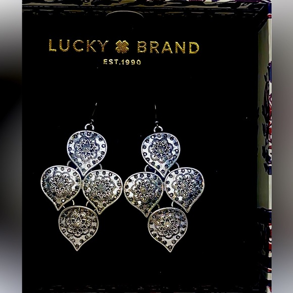 NWT 🆕 Lucky Brand Est 1990 silver dangle earrings - Picture 3 of 6